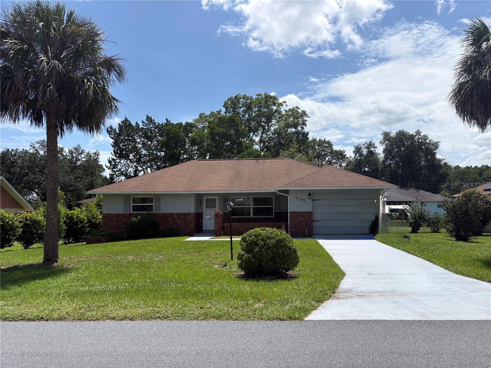 3123 N Maidencane Dr Property Photo 1