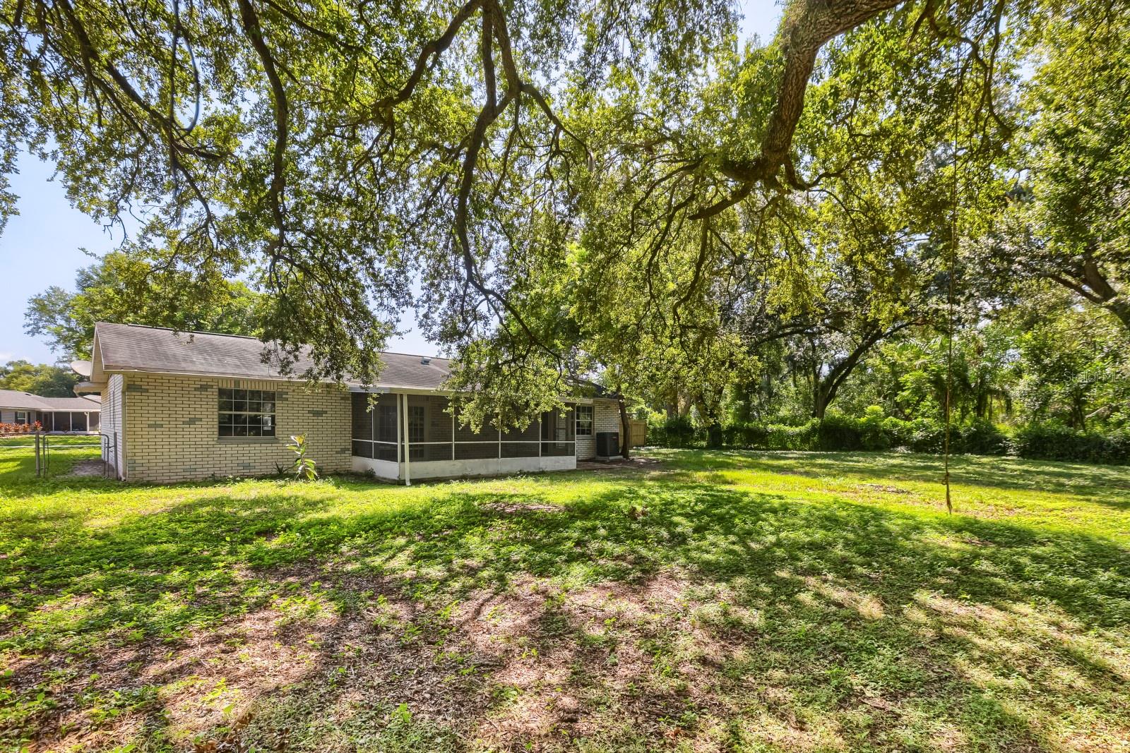 1418 Oak Valley Dr Property Photo 13