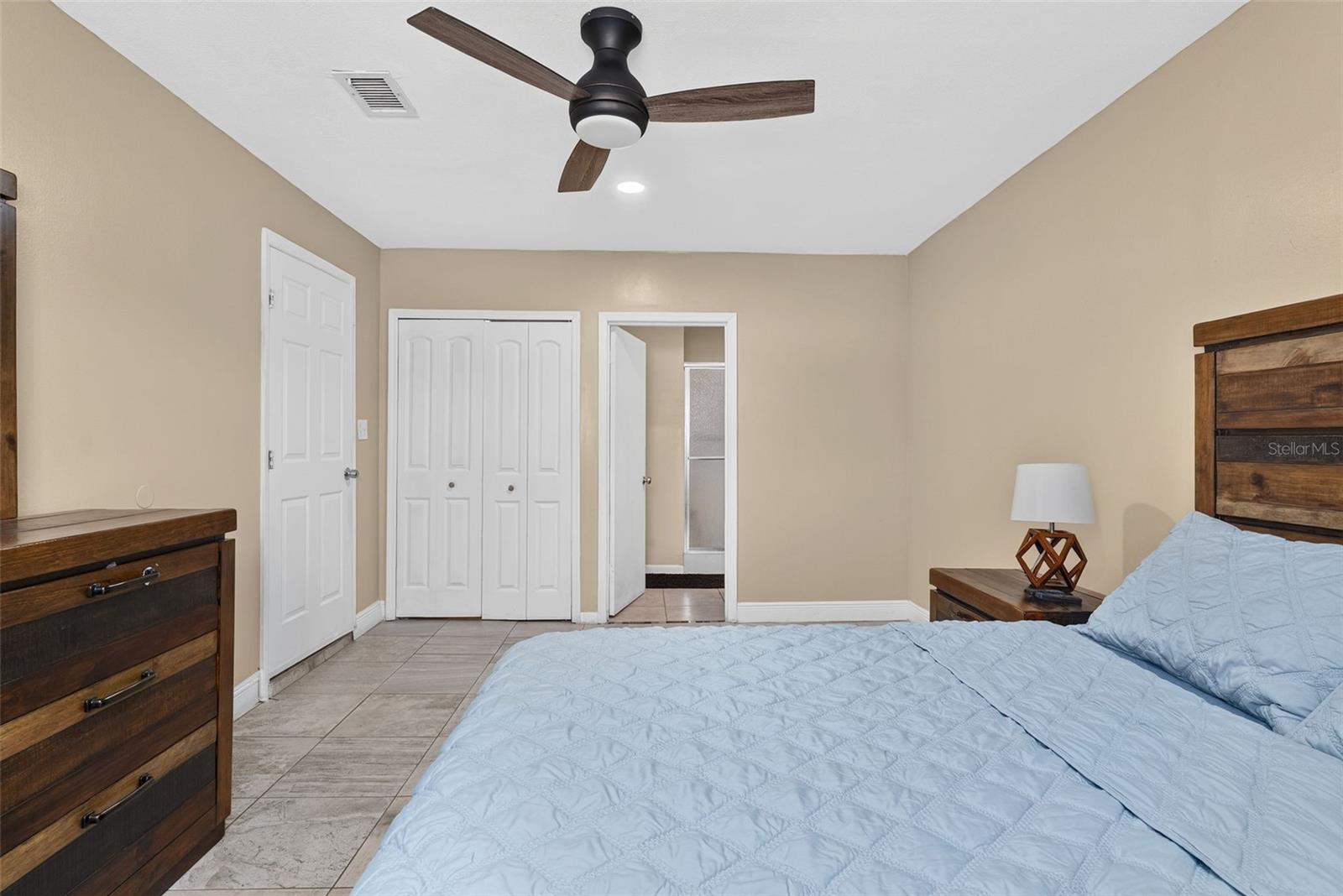 558 Broadmoor Dr Property Photo 8