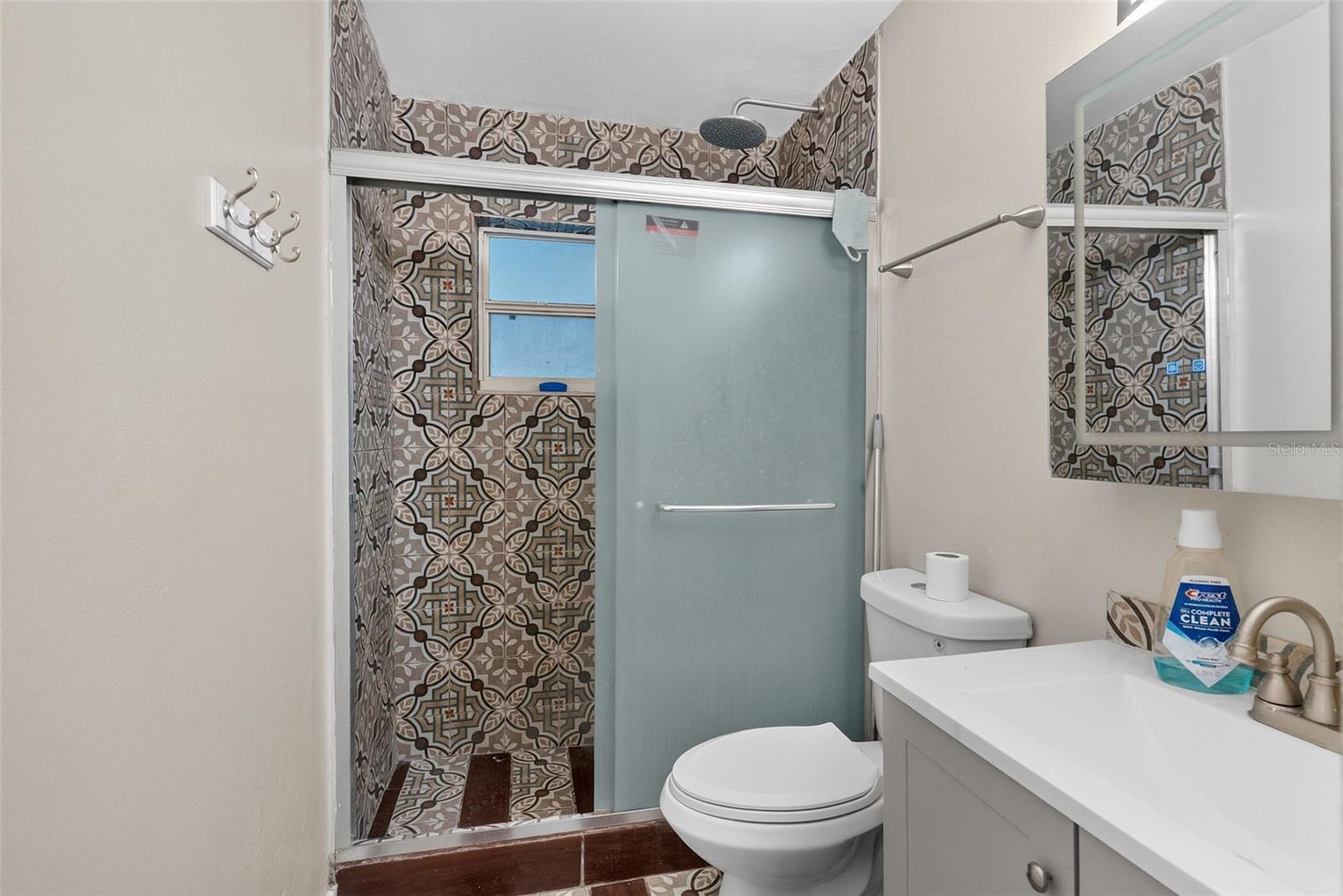 558 Broadmoor Dr Property Photo 13