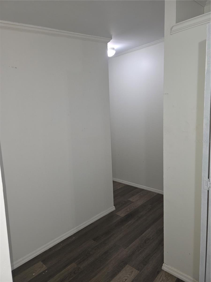 1020 Brinwood Dr Property Photo 21