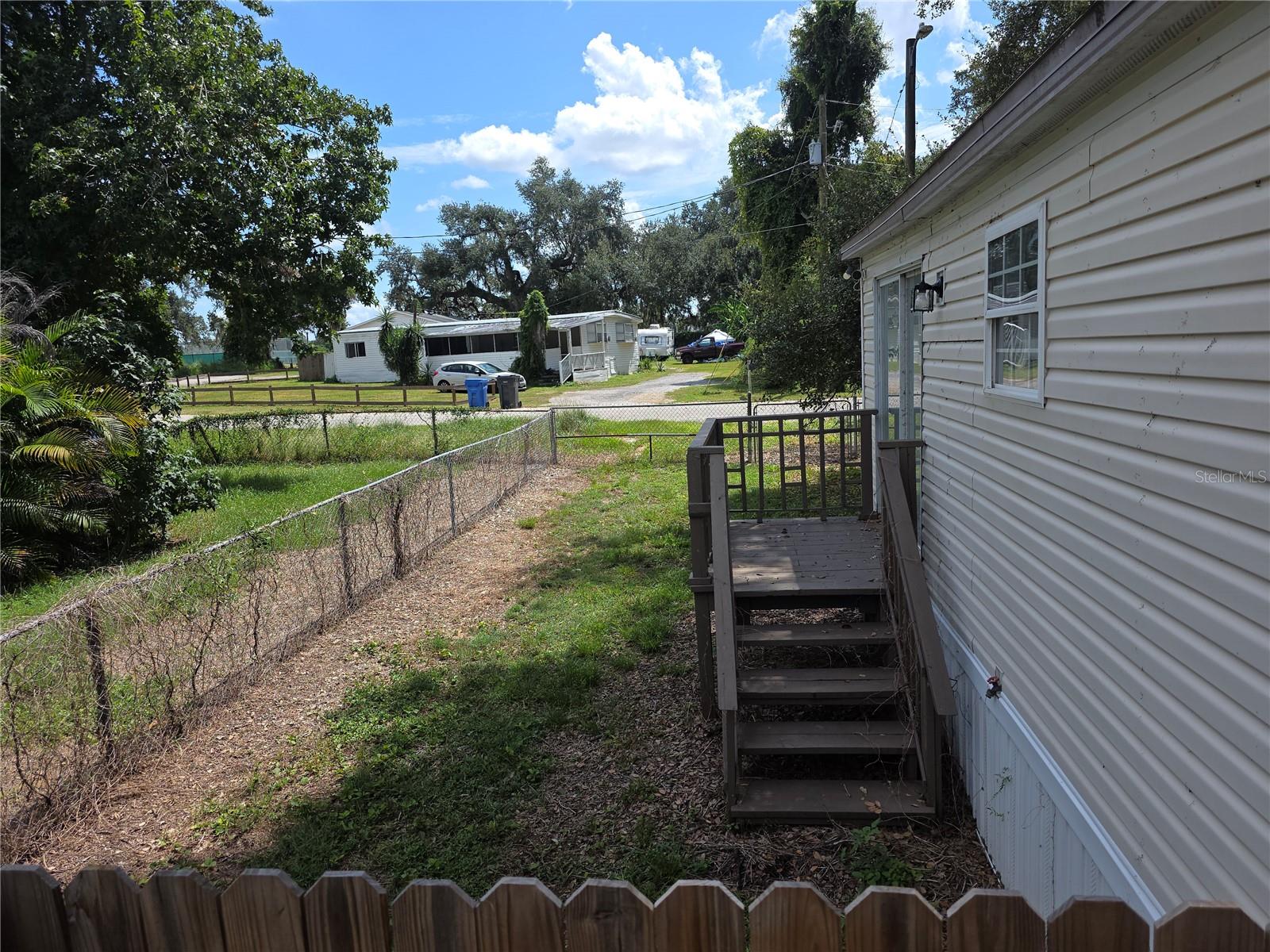 1020 Brinwood Dr Property Photo 42