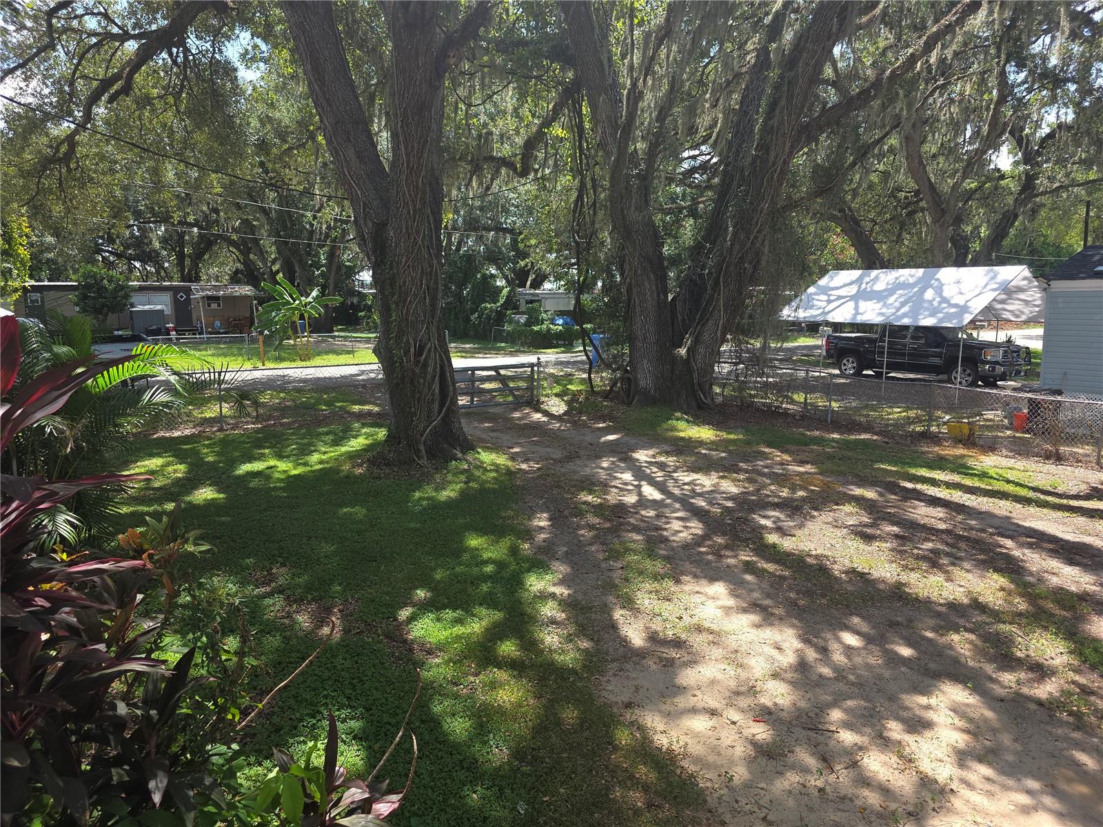 1020 Brinwood Dr Property Photo 47