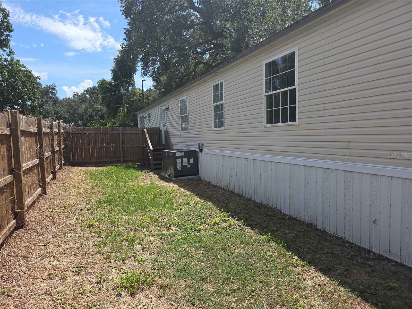 1020 Brinwood Dr Property Photo 58
