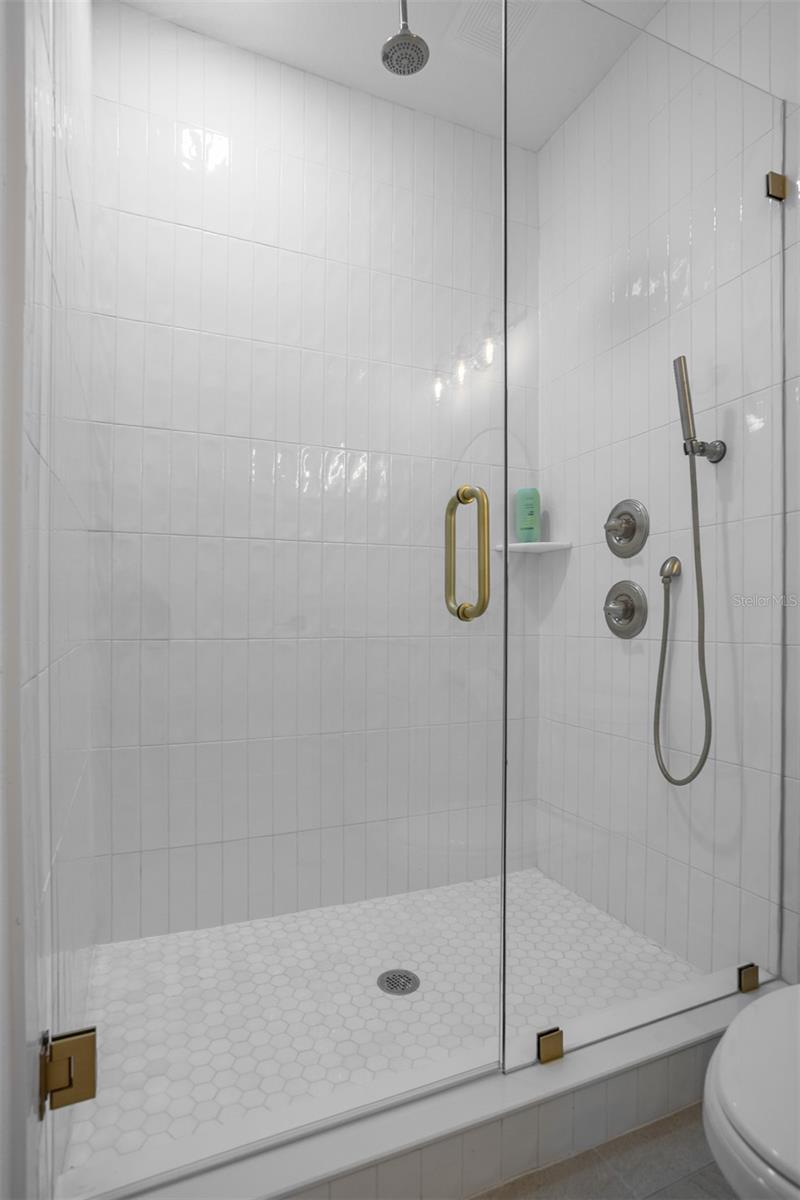 3206 W Arch St Property Photo 43