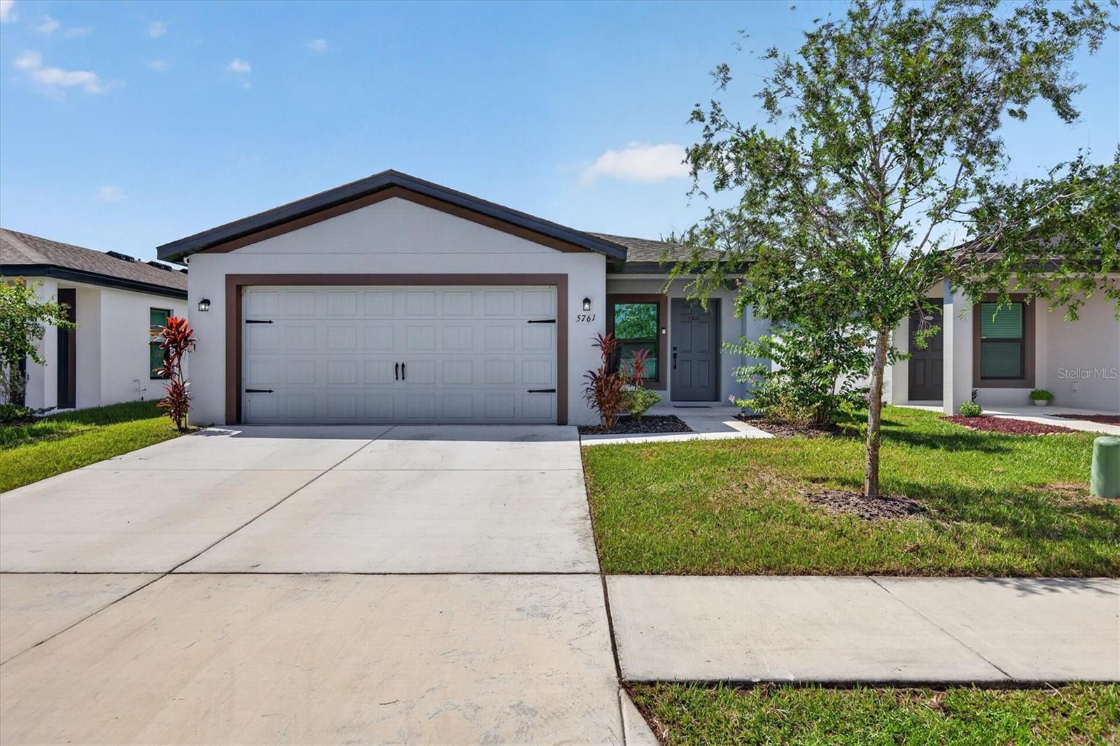 5761 Helmsman Ct Property Photo 2