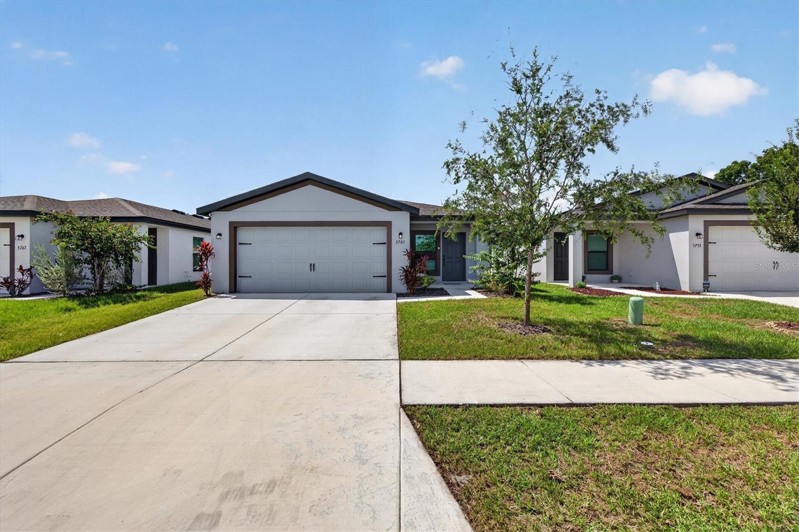 5761 Helmsman Ct Property Photo 4