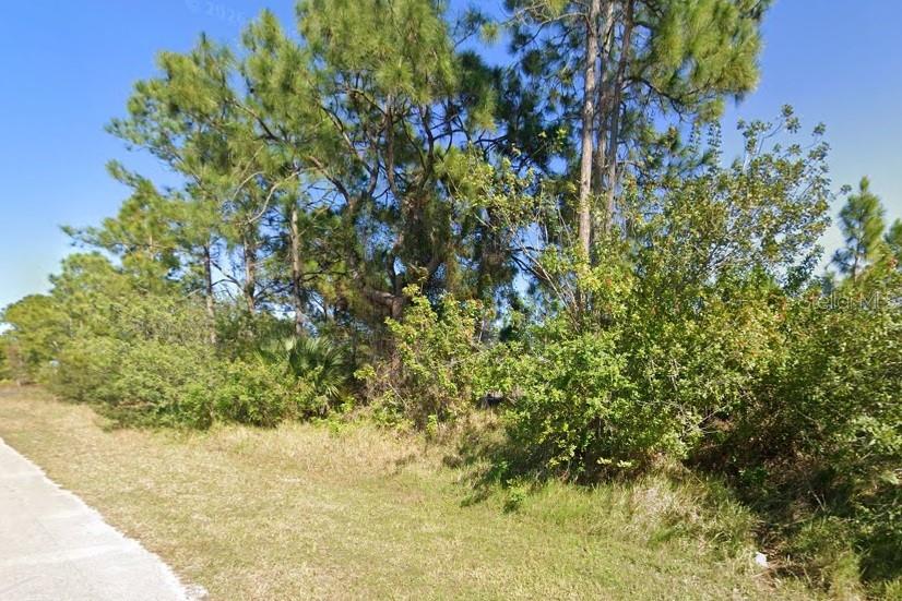 845 Audrey St E Property Photo 4