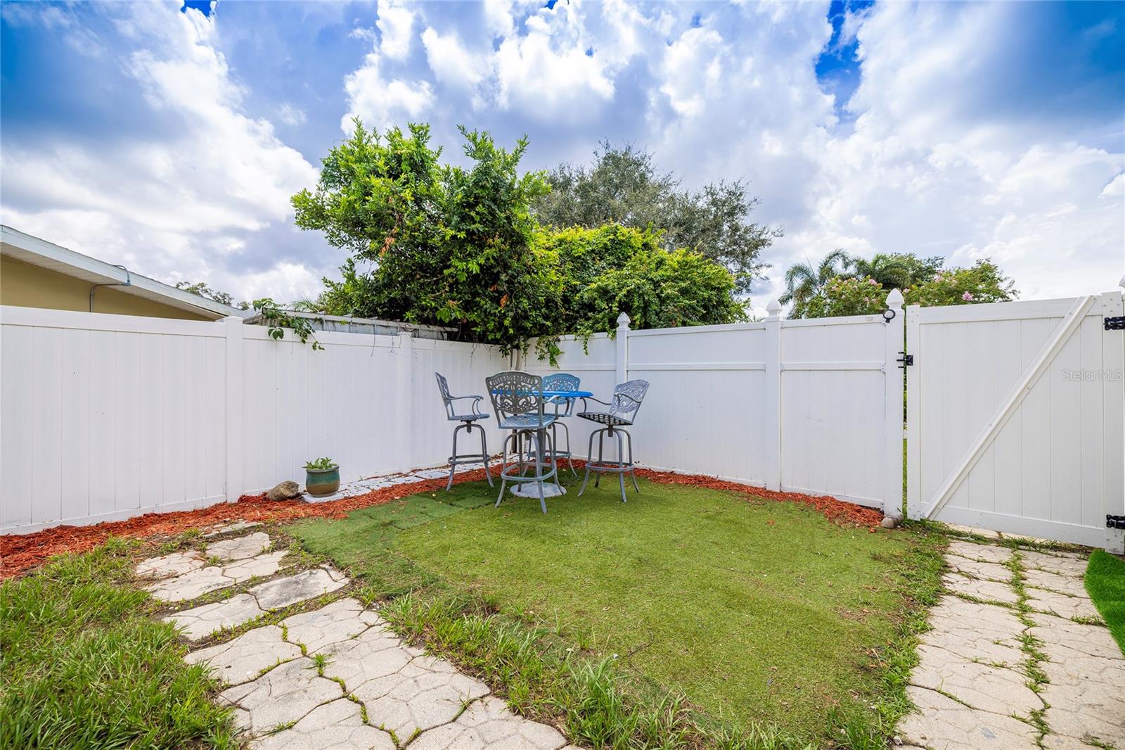1901 Stancel Dr Property Photo 47