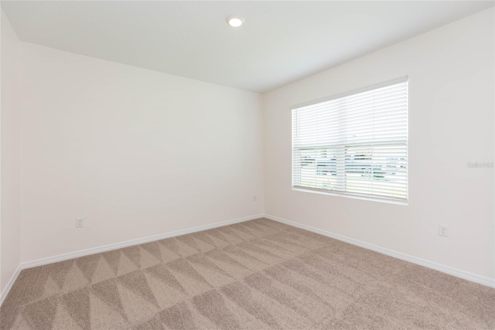 478 Autumn Stream Dr Property Photo 9