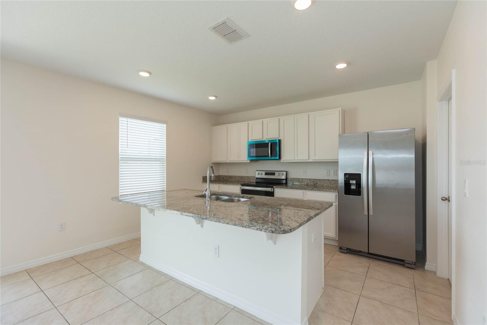 478 Autumn Stream Dr Property Photo 16