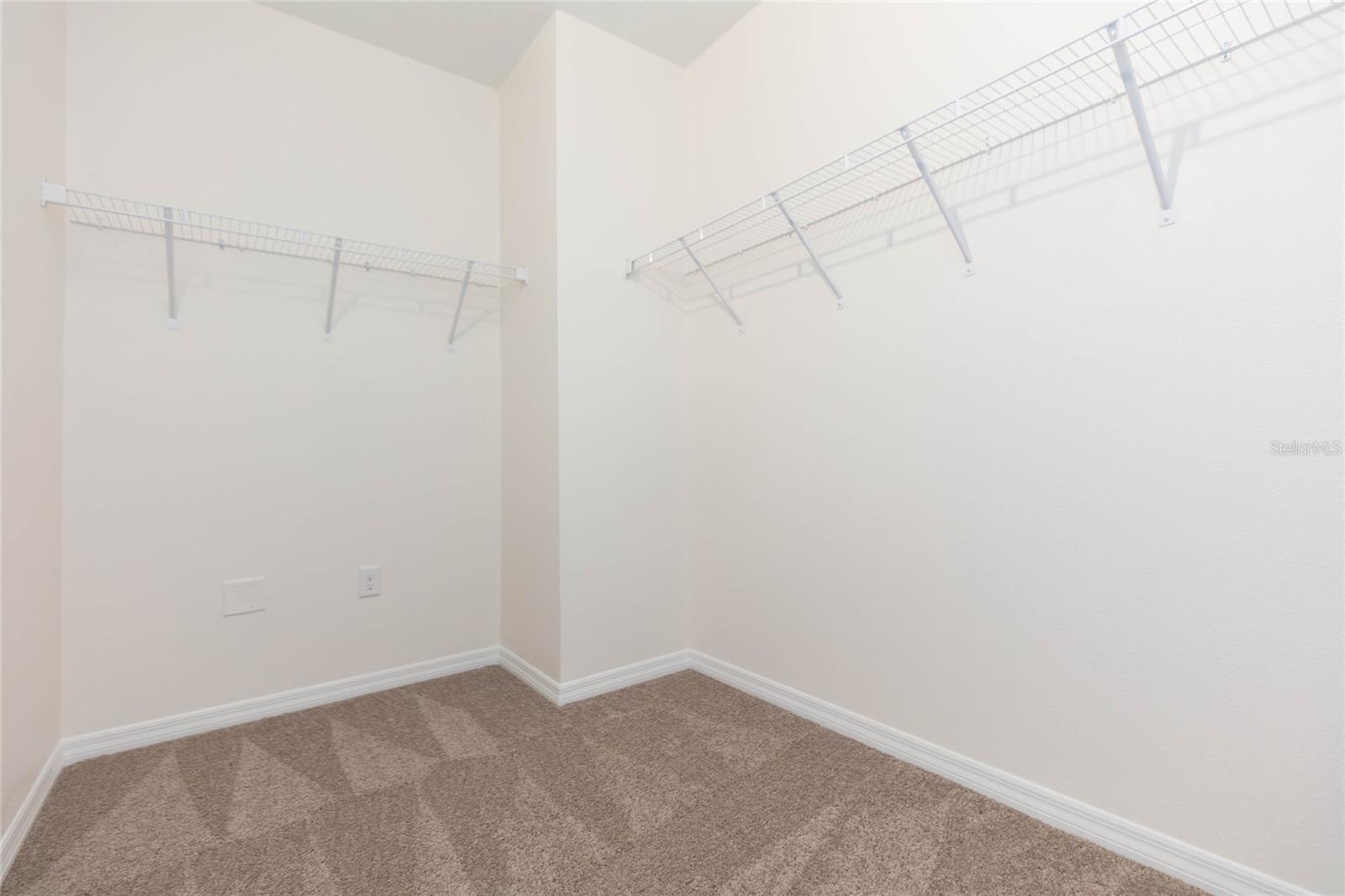 478 Autumn Stream Dr Property Photo 25