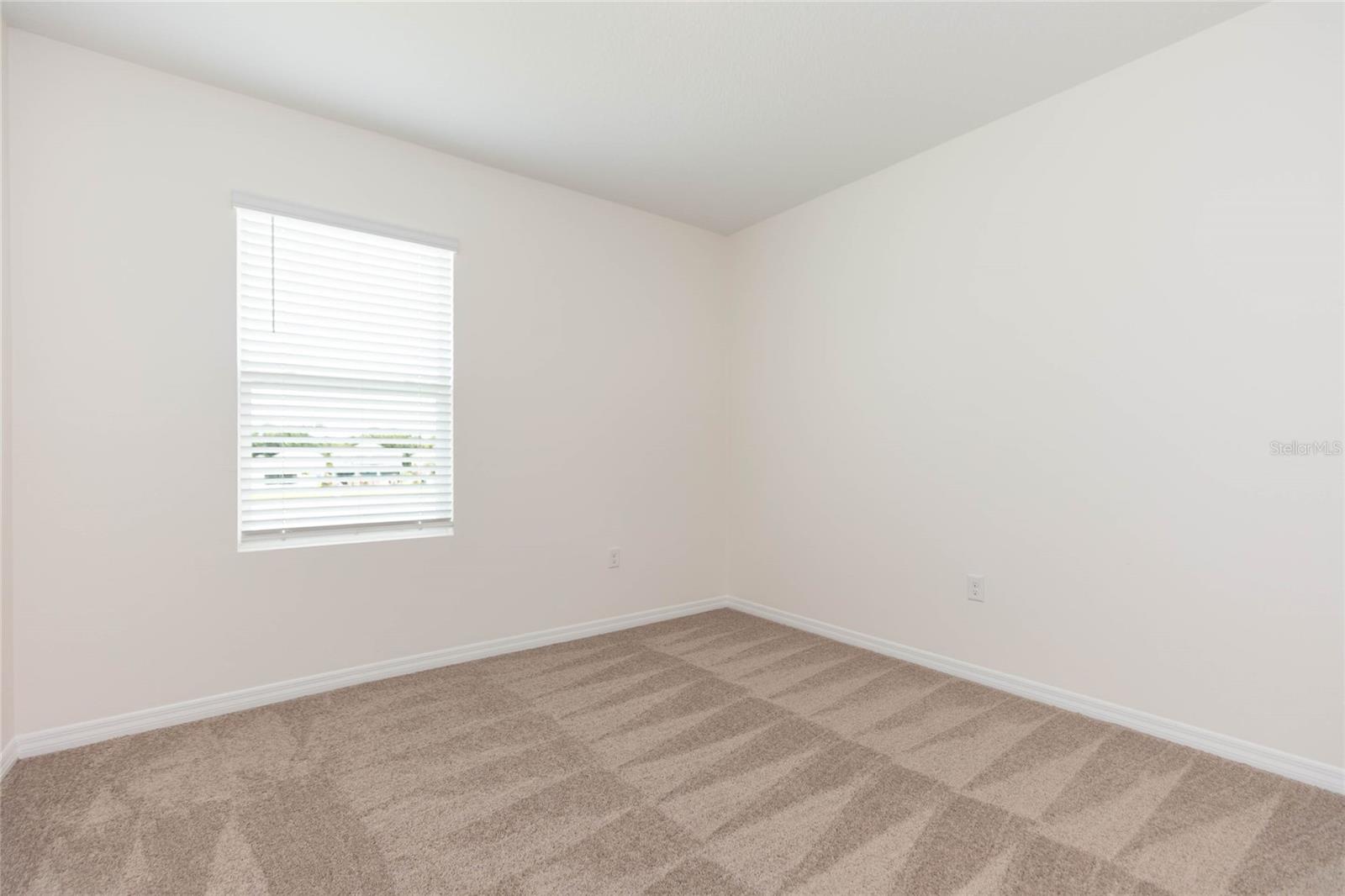478 Autumn Stream Dr Property Photo 35