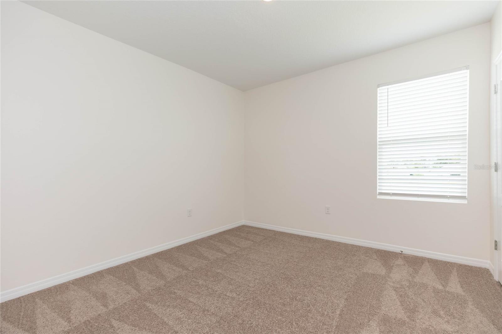 478 Autumn Stream Dr Property Photo 37