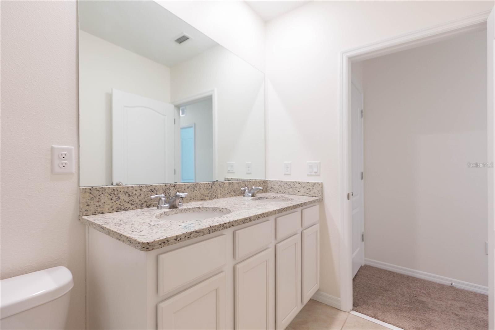 478 Autumn Stream Dr Property Photo 40