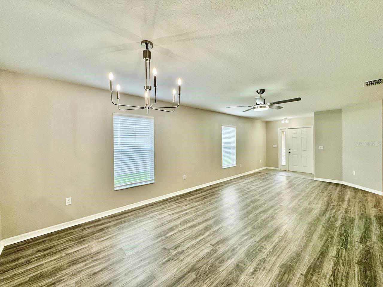 12534 Chenwood Ave Property Photo 5