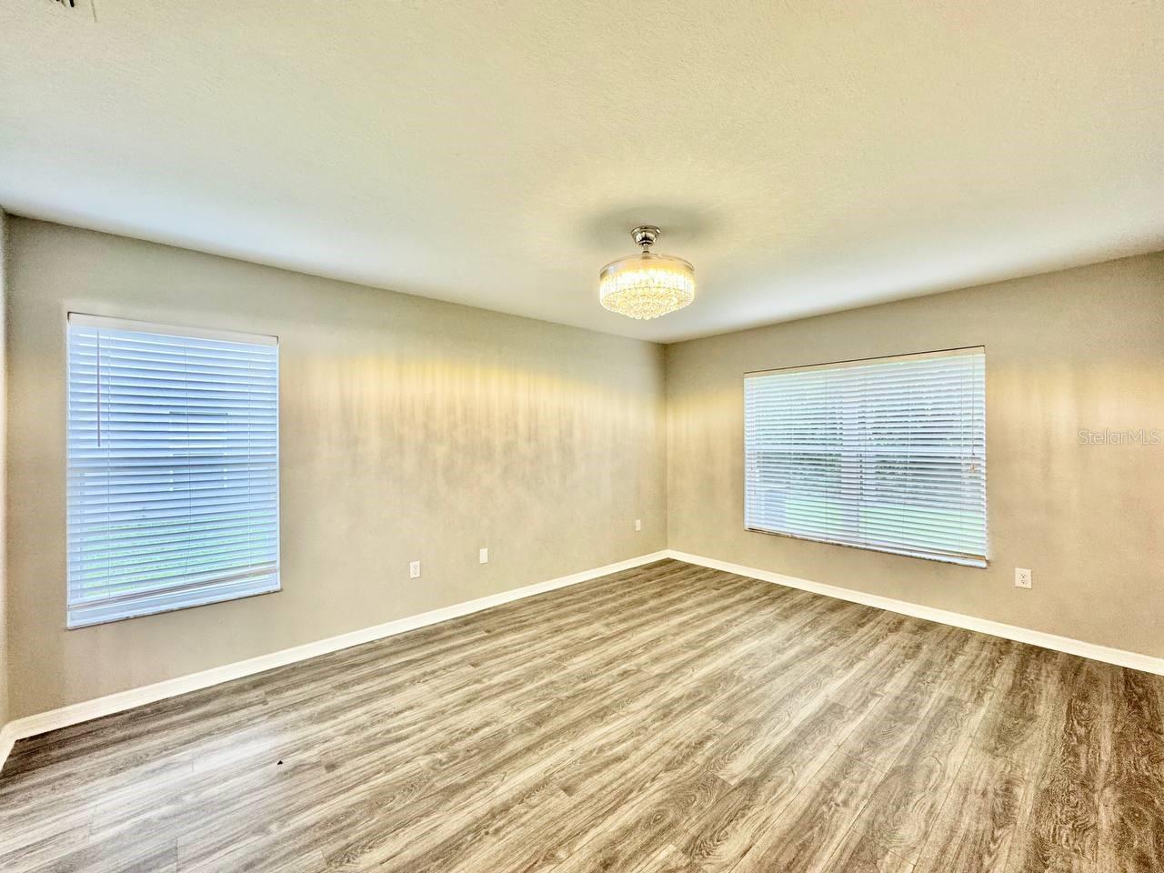 12534 Chenwood Ave Property Photo 10