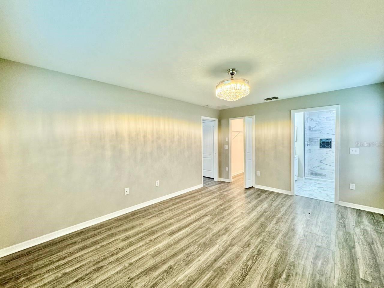 12534 Chenwood Ave Property Photo 12