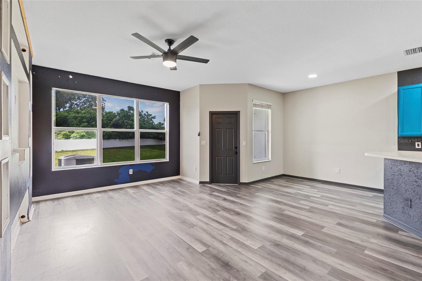 1522 Summergate Dr Property Photo 11