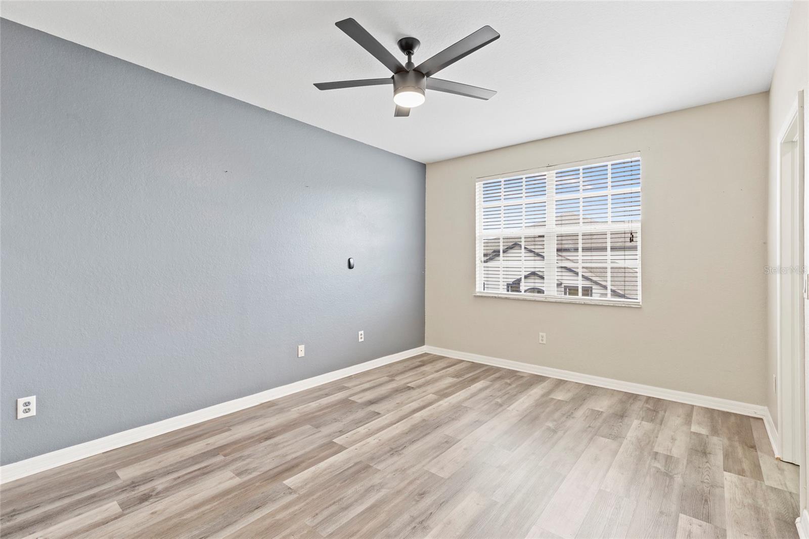 1522 Summergate Dr Property Photo 25