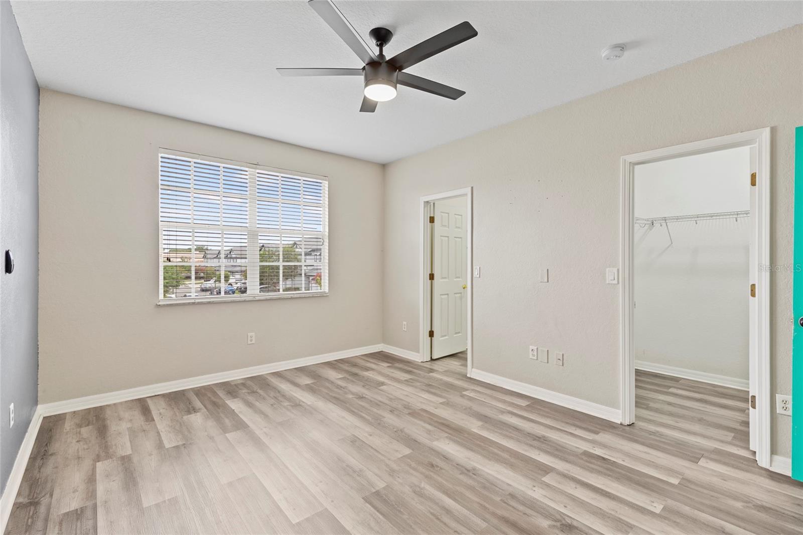 1522 Summergate Dr Property Photo 28