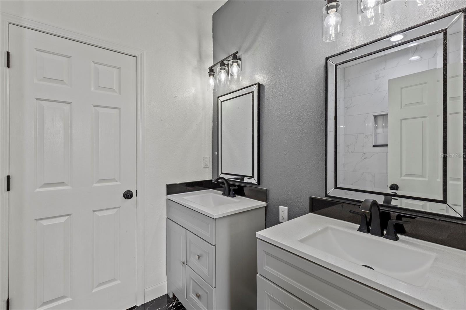 1522 Summergate Dr Property Photo 29