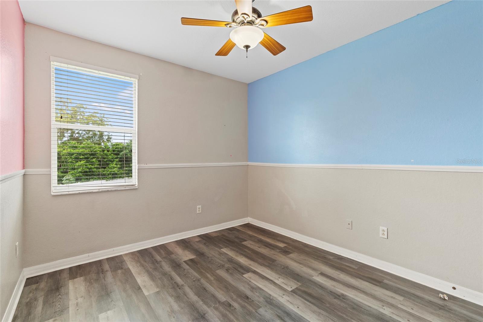 1522 Summergate Dr Property Photo 32