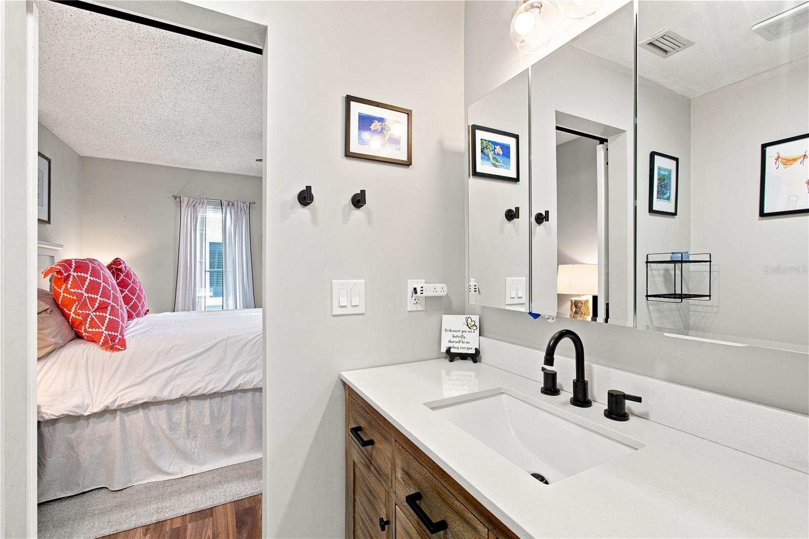 3015 W Cleveland St #f Property Photo 25