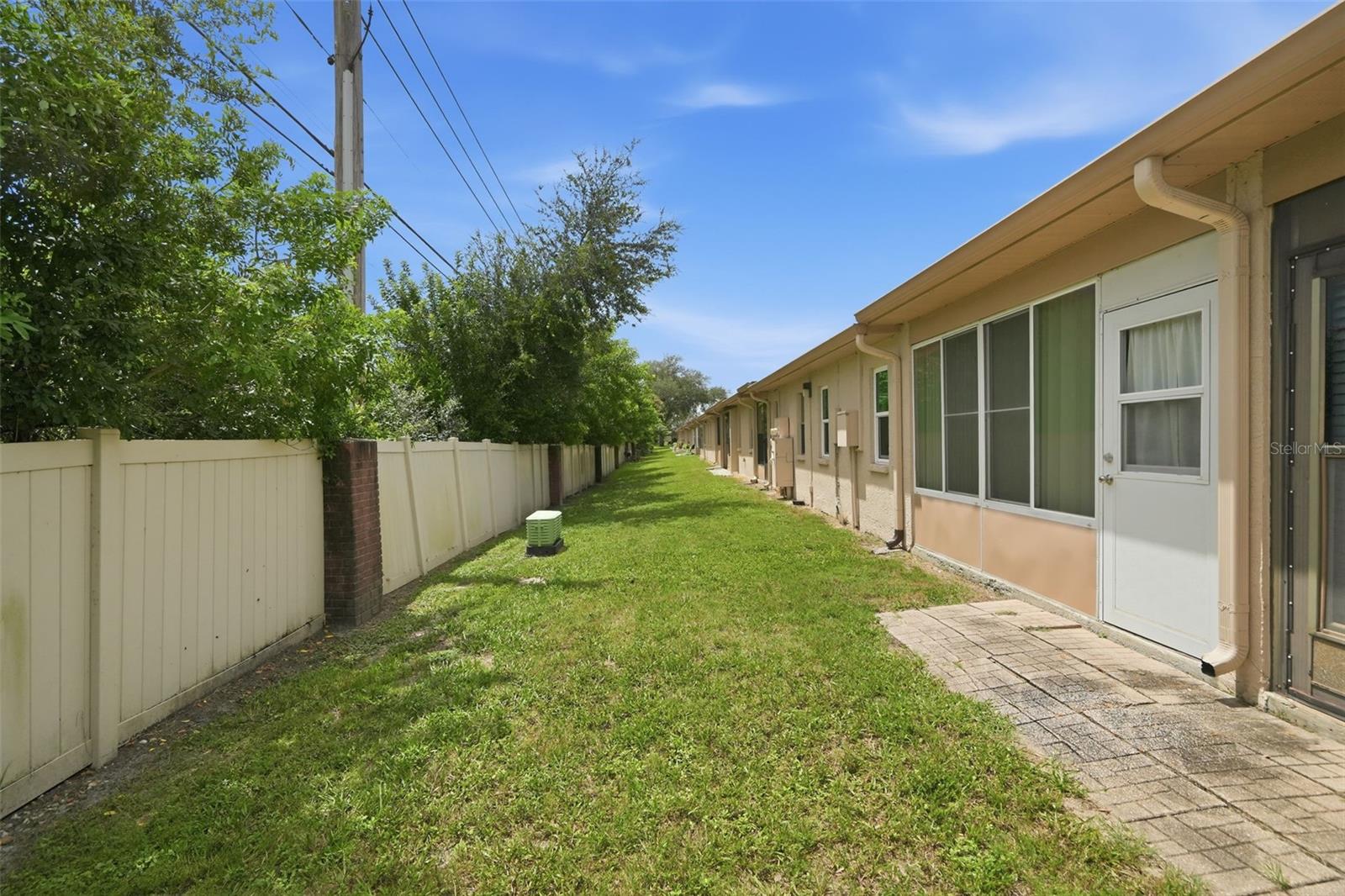 3828 Sailmaker Ln Property Photo 27