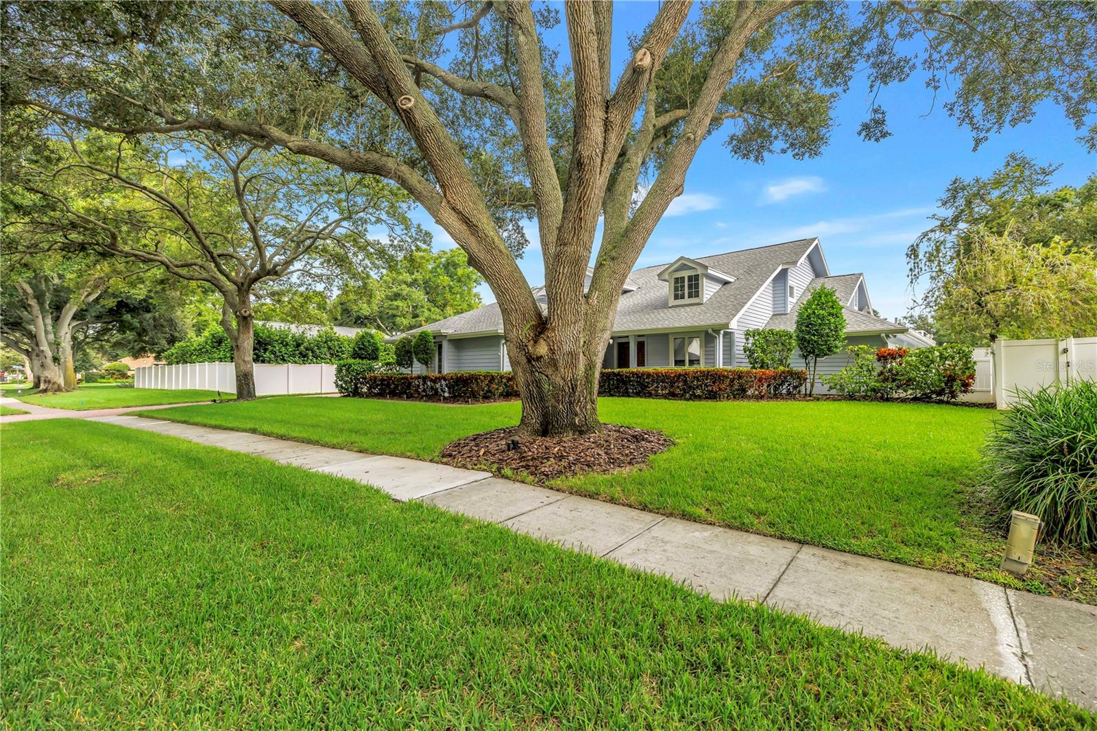 12383 Windtree Blvd Property Photo 2