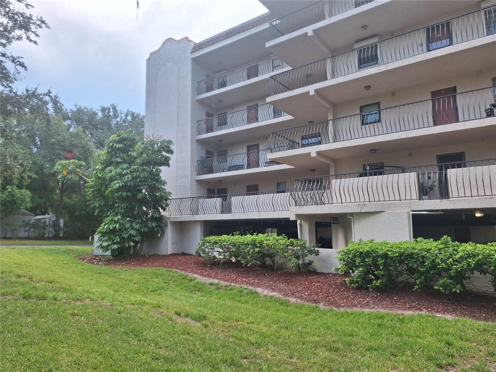 504 S FLORIDA AVE #215