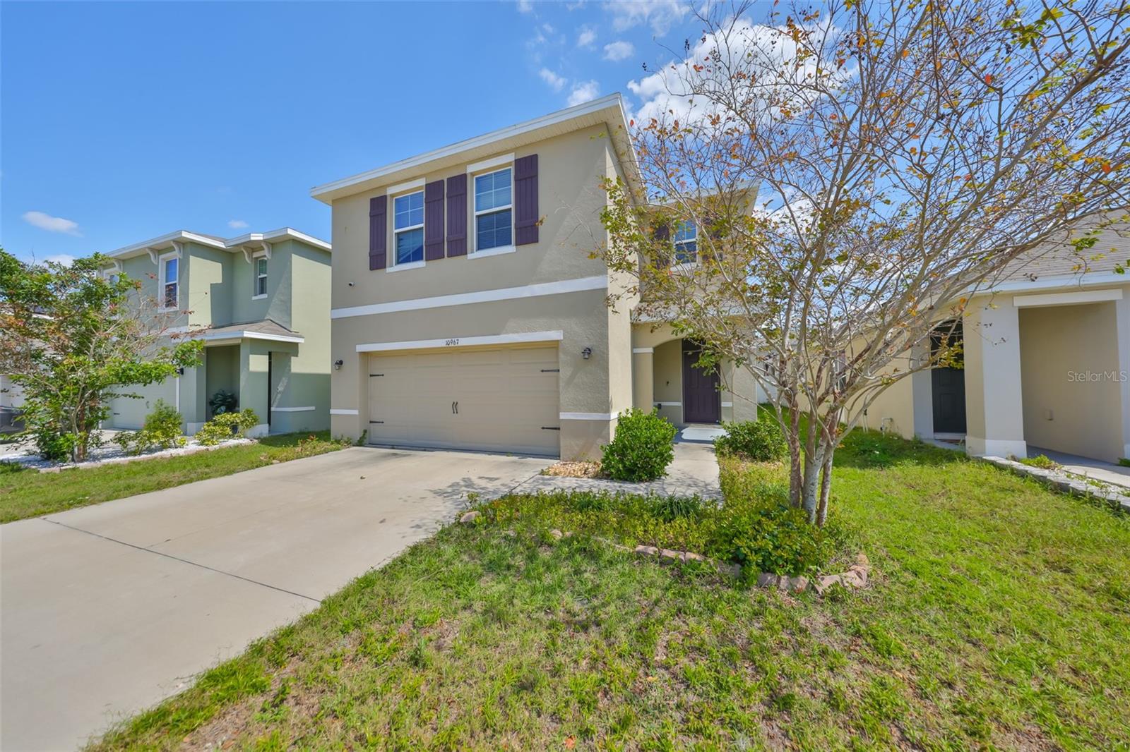 10967 Carlton Fields Dr Property Photo 2