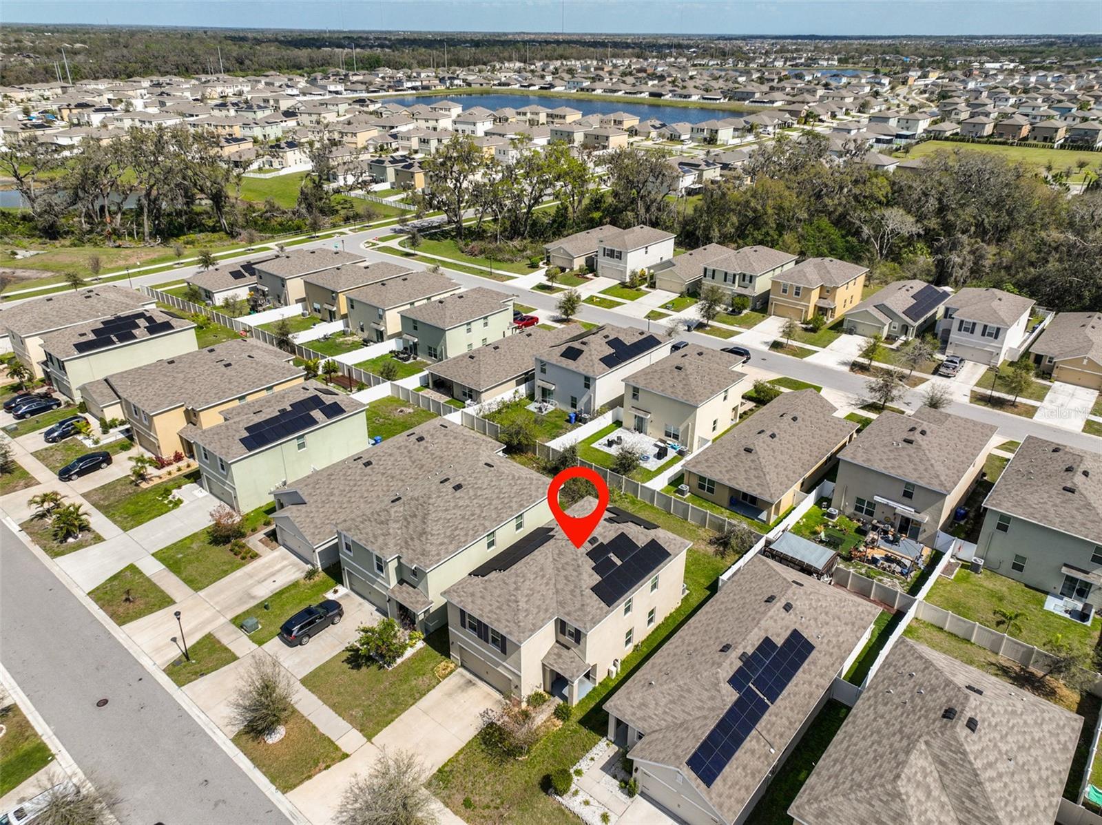 10967 Carlton Fields Dr Property Photo 3