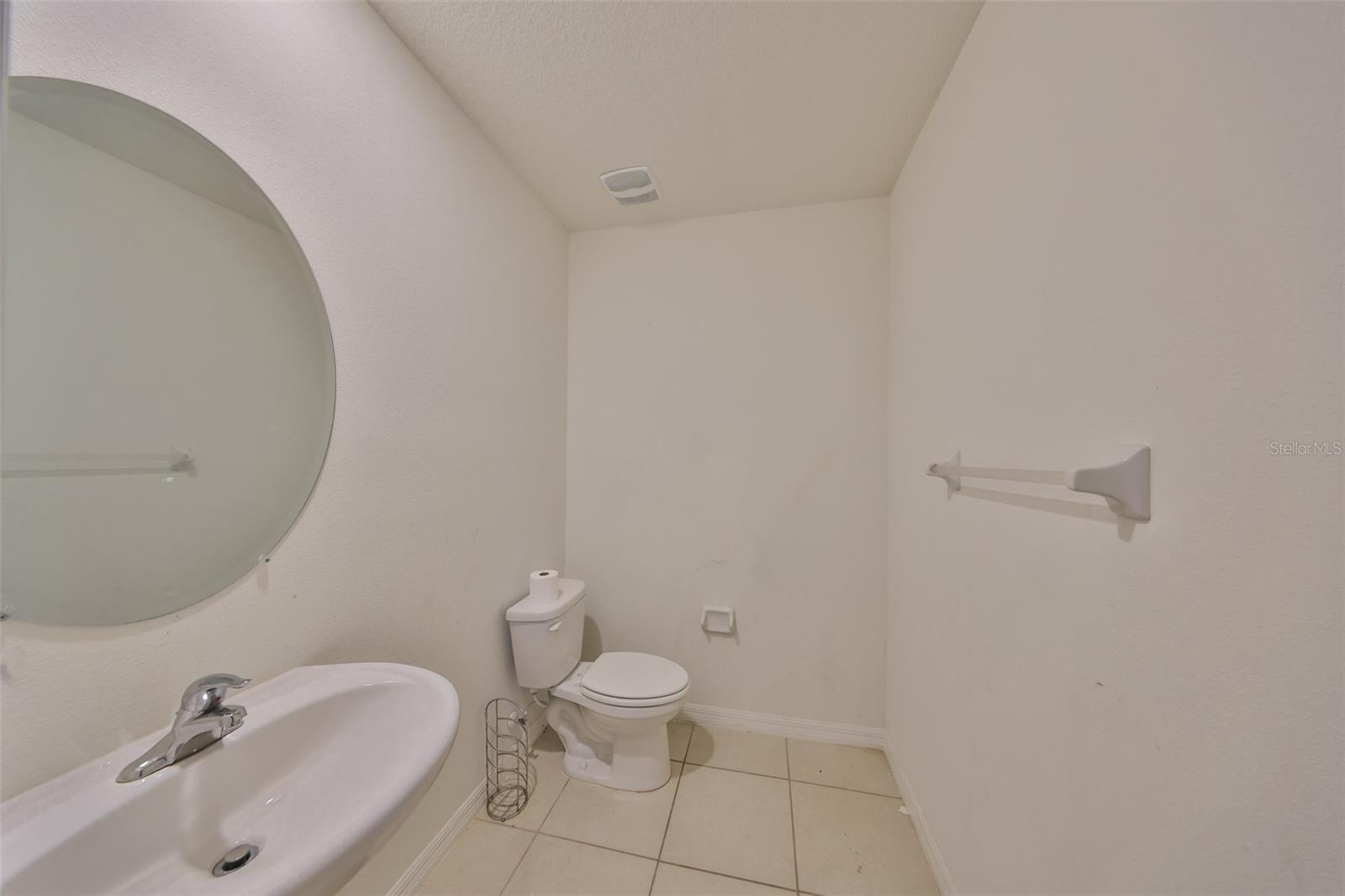 10967 Carlton Fields Dr Property Photo 11