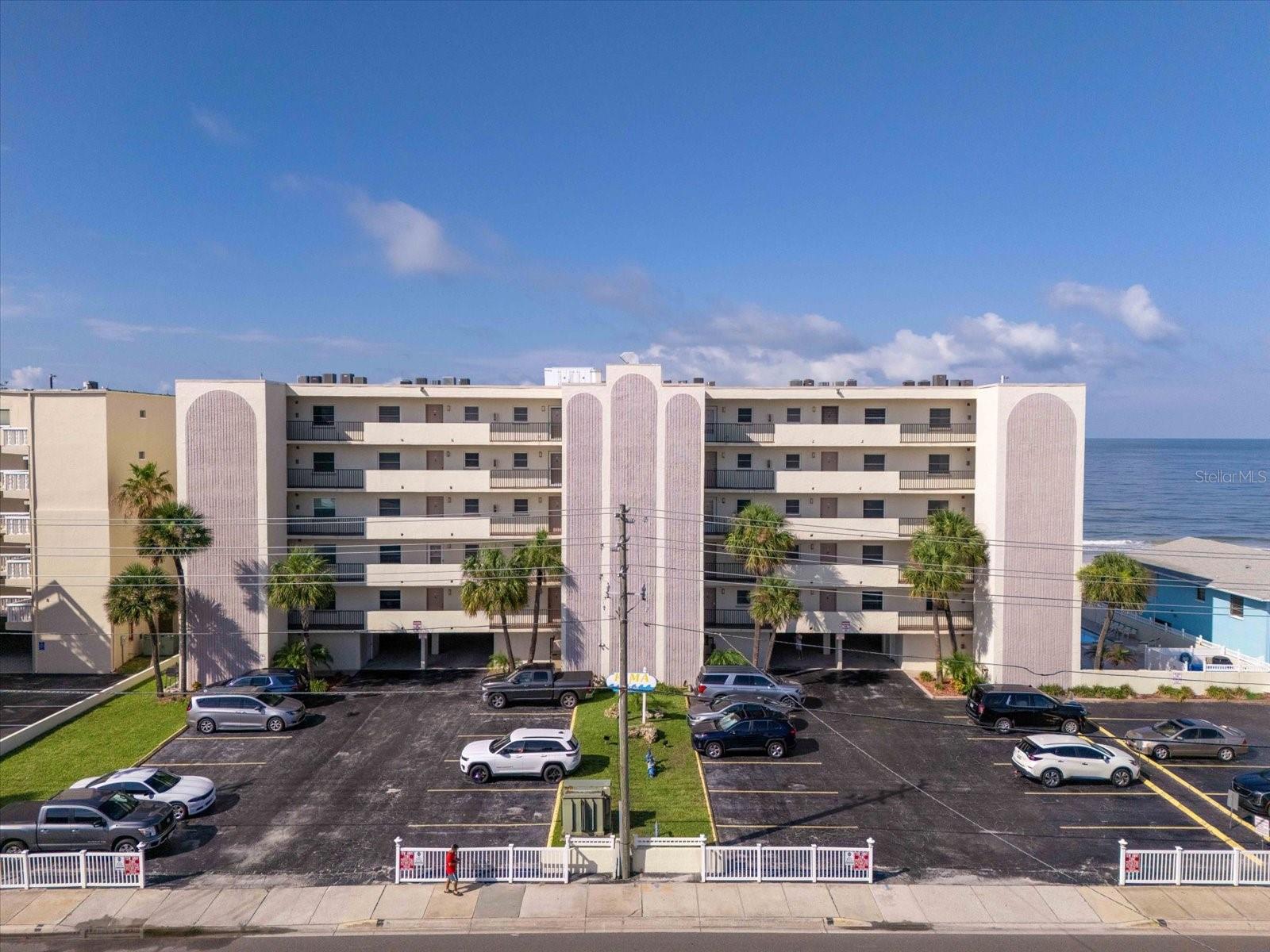 14300 Gulf Blvd #206 Property Photo 2