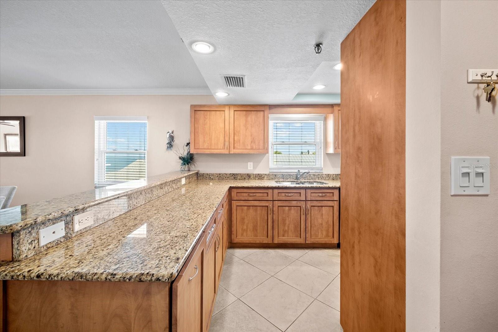 14300 Gulf Blvd #206 Property Photo 16