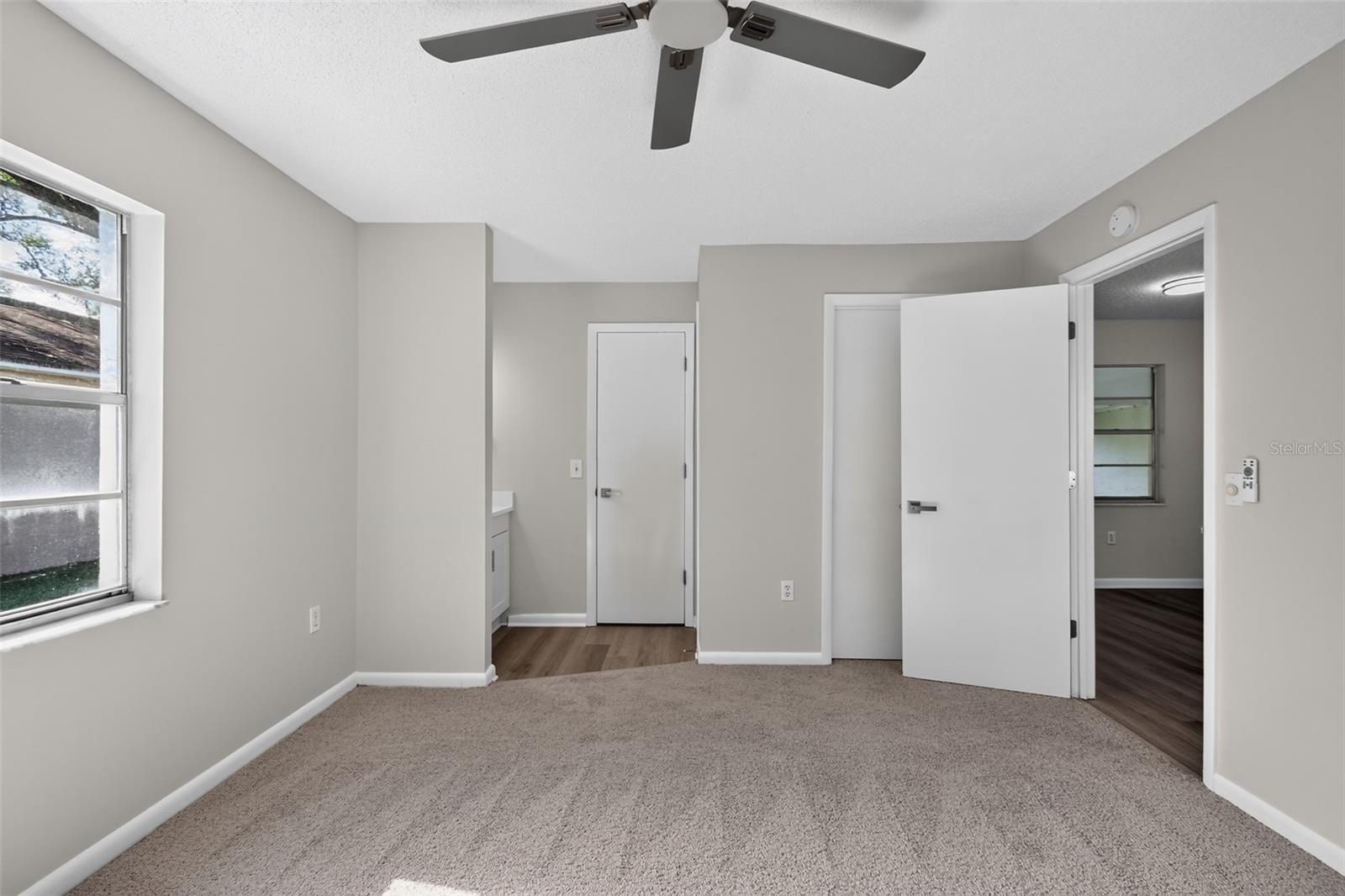 837 Westport Dr Property Photo 9
