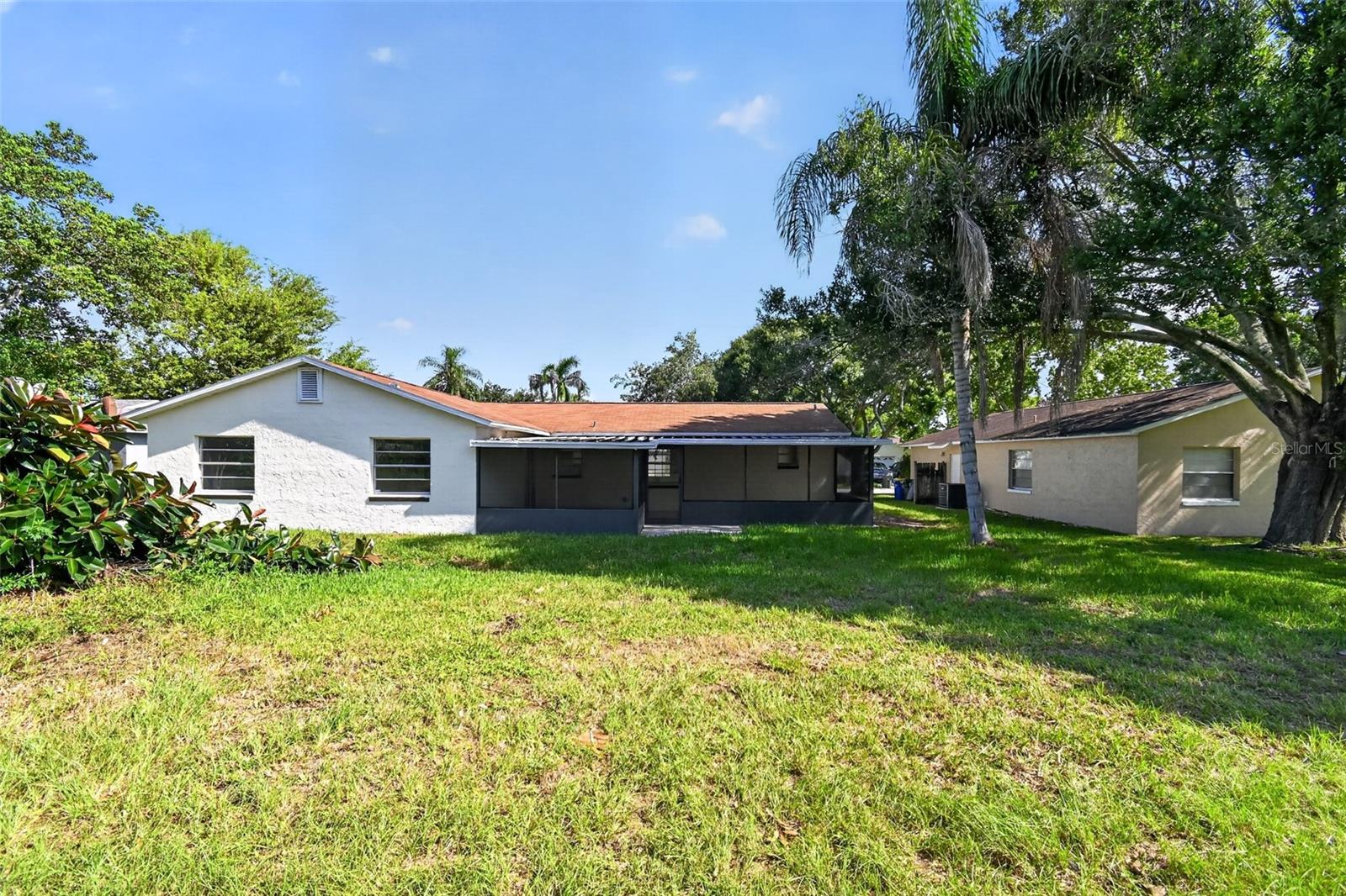 837 Westport Dr Property Photo 14