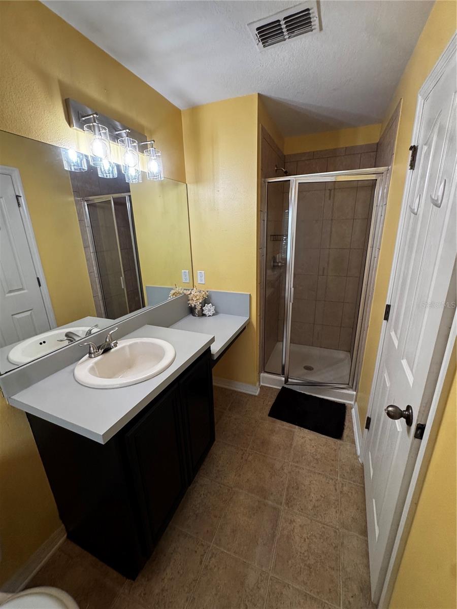 10851 Kensington Park Ave Property Photo 17