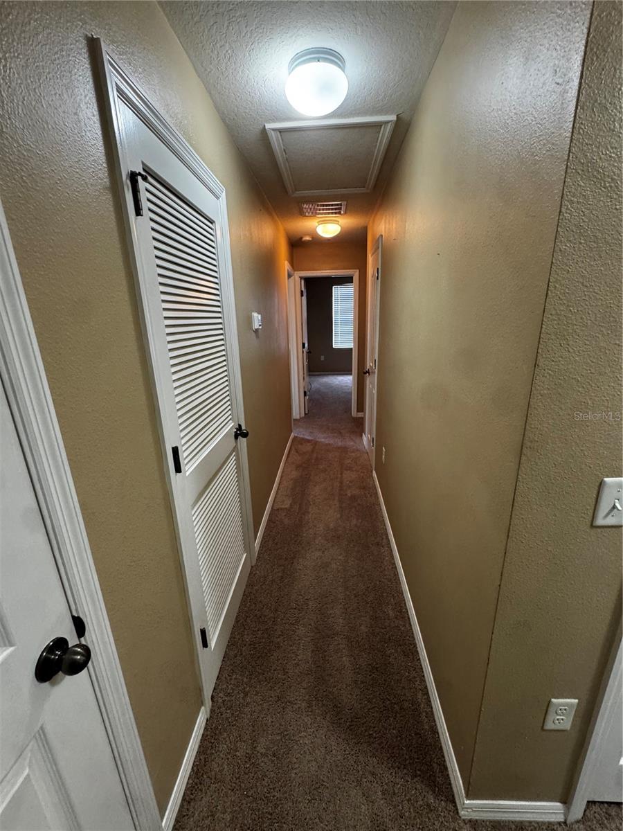 10851 Kensington Park Ave Property Photo 18