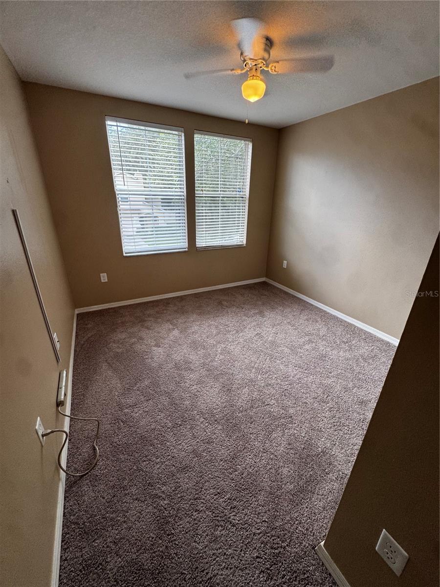 10851 Kensington Park Ave Property Photo 28