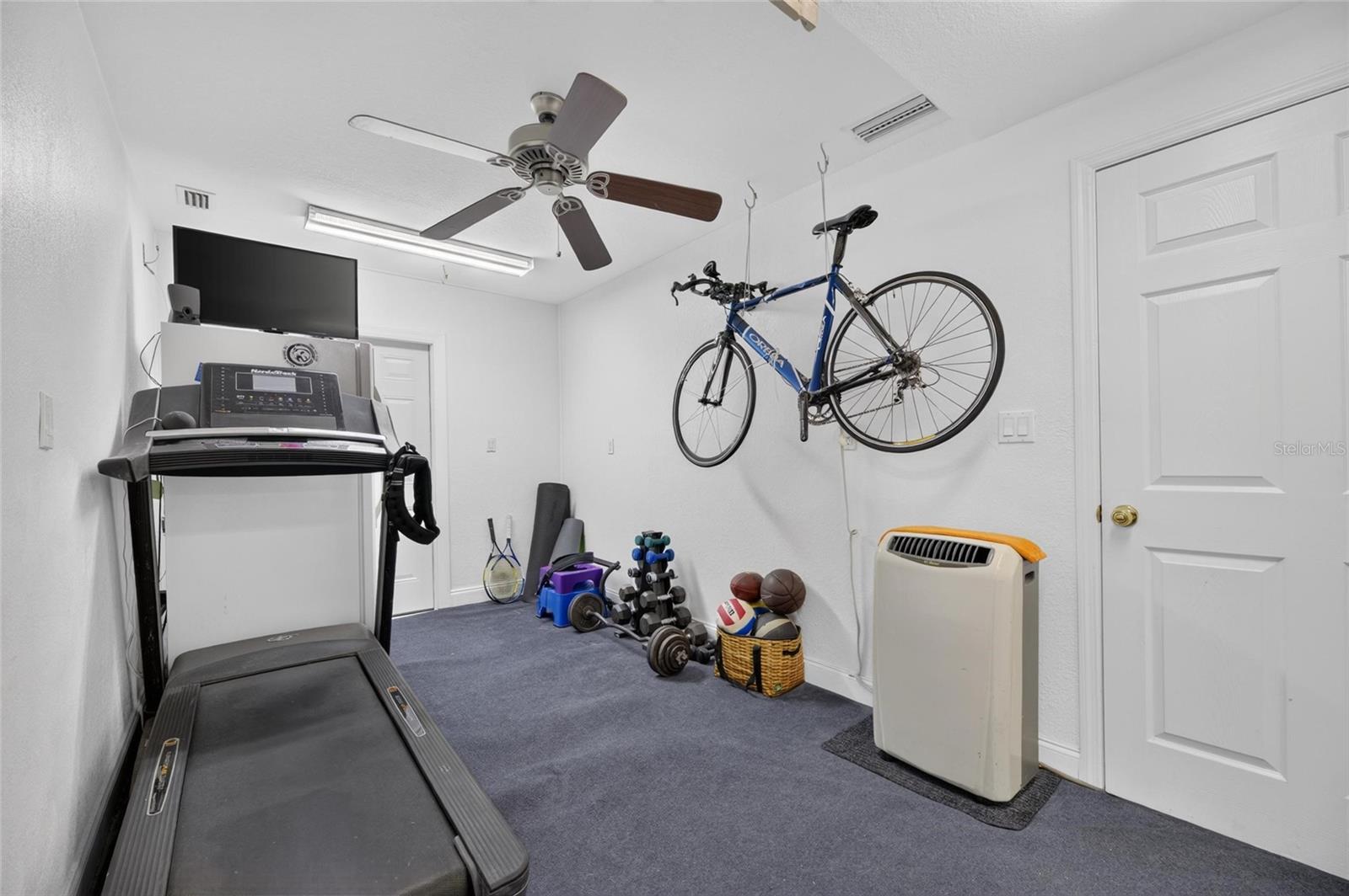1231 Acappella Ln Property Photo 49