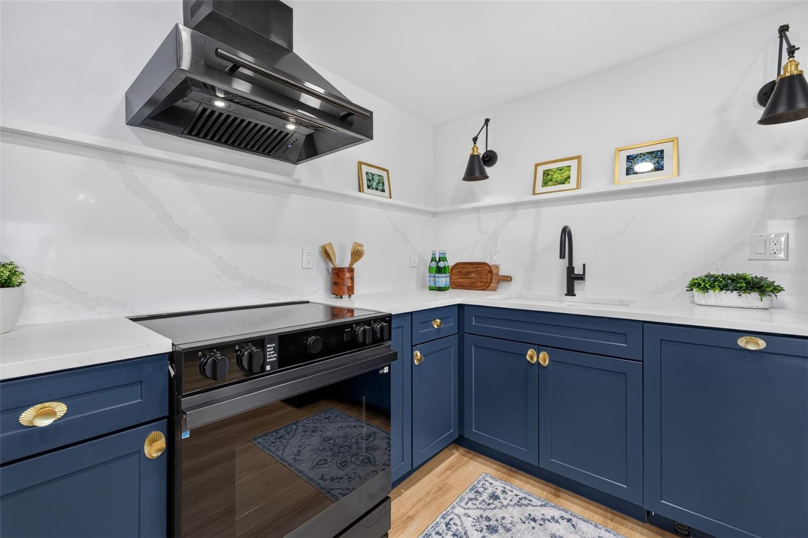 855 Bayway Blvd #503 Property Photo 6