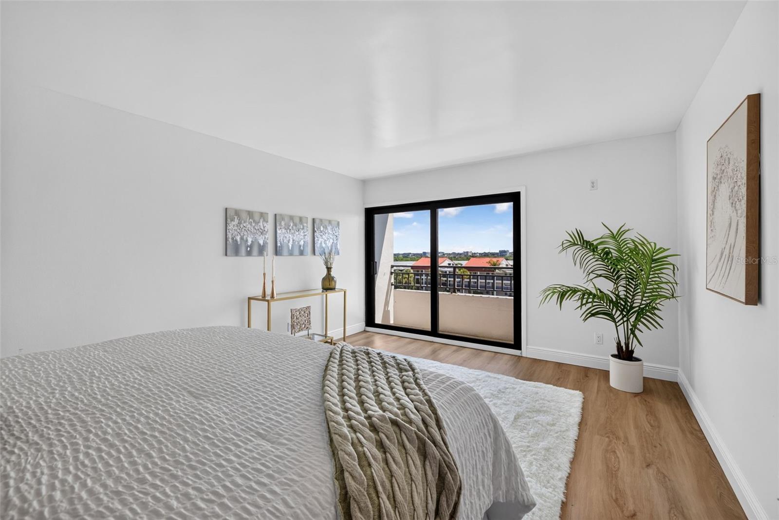855 Bayway Blvd #503 Property Photo 14