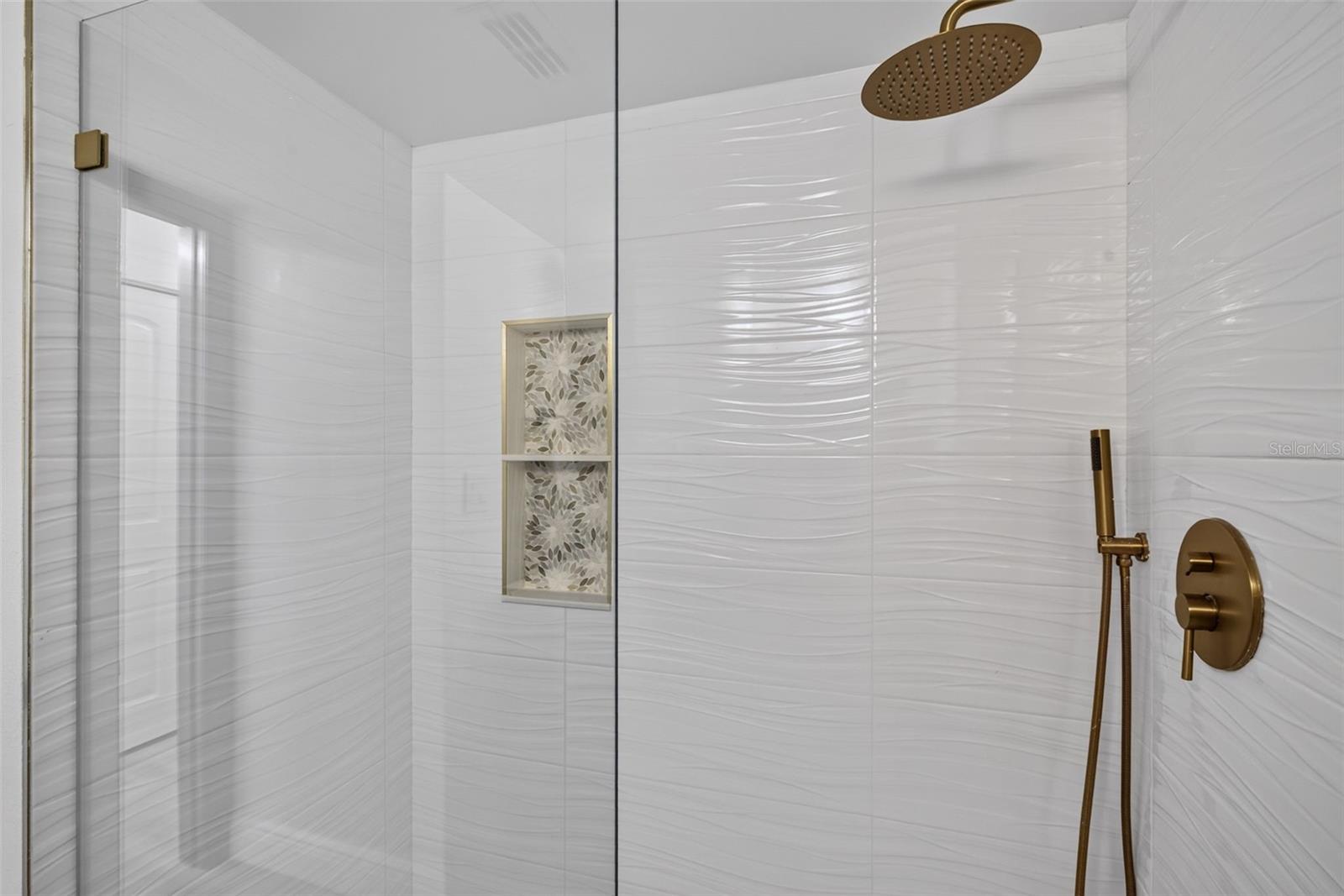 855 Bayway Blvd #503 Property Photo 18