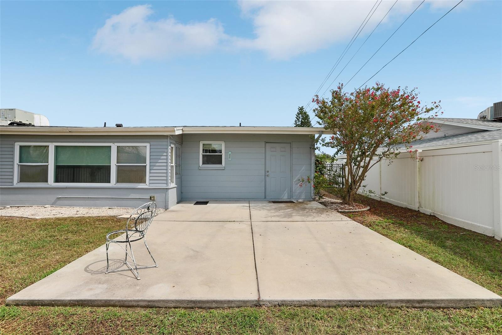 1001 La Jolla Ave Property Photo 48