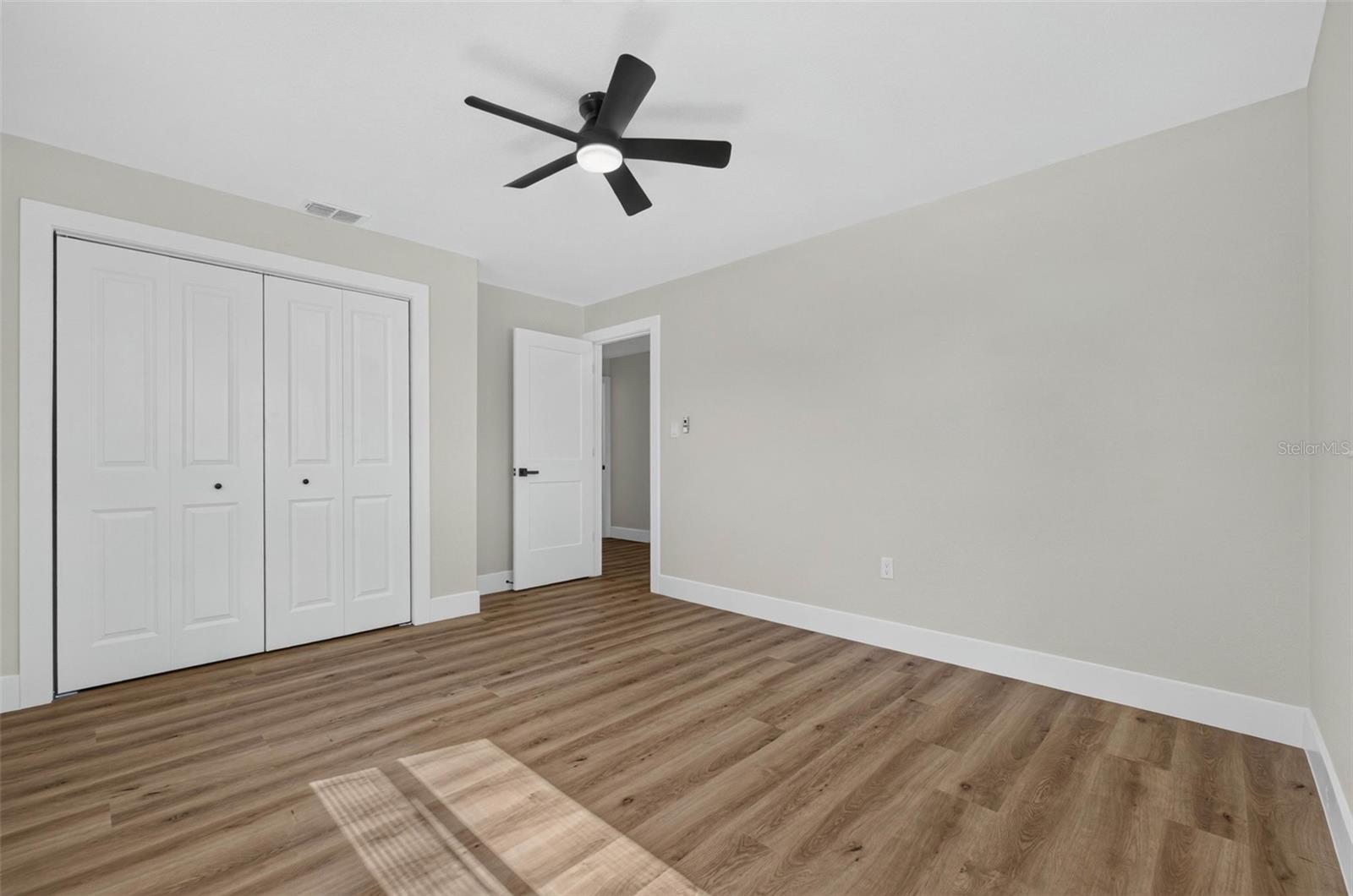 655 Travis Ct Property Photo 32