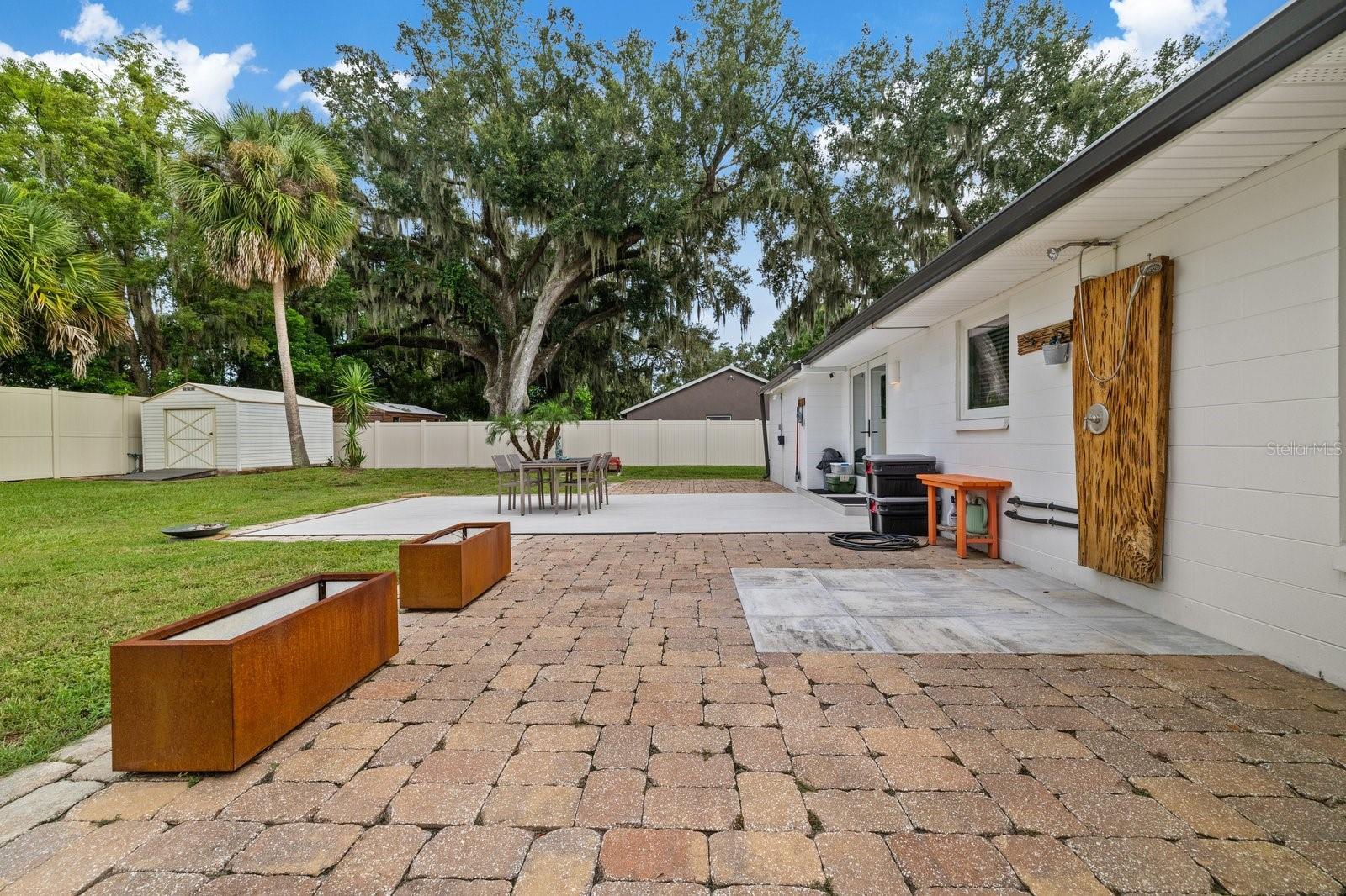 12630 Magnolia St Property Photo 37