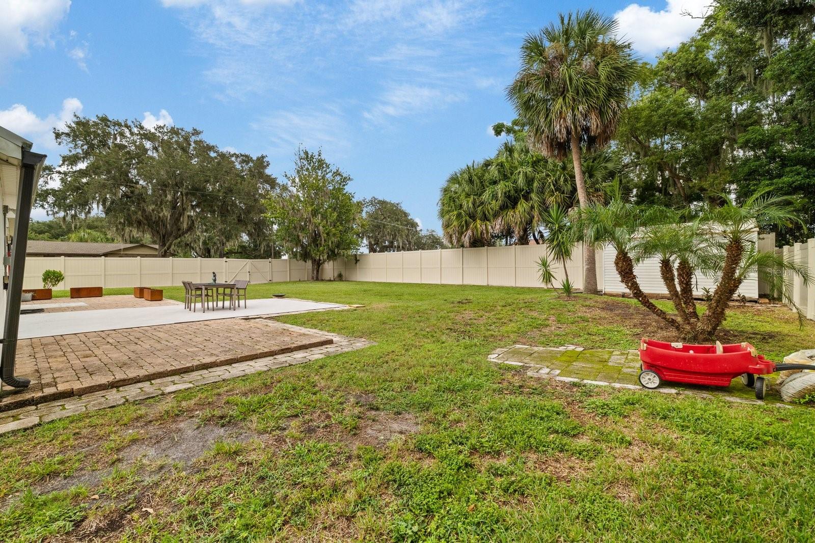 12630 Magnolia St Property Photo 47