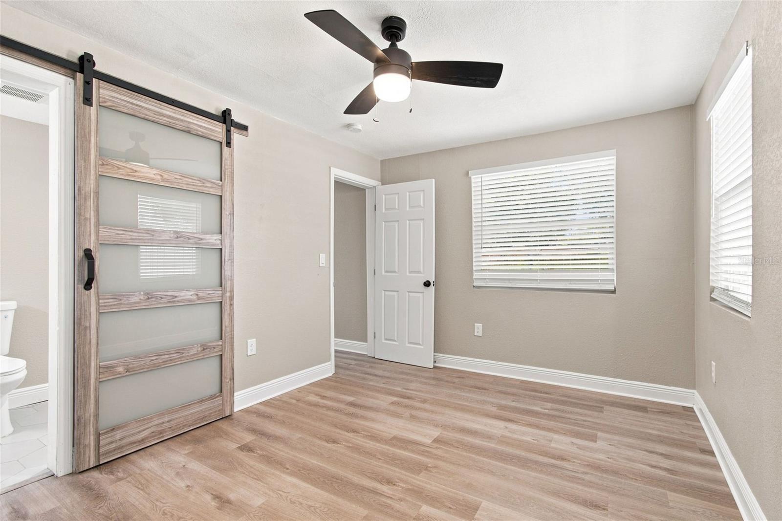 1217 E Norfolk St Property Photo 26